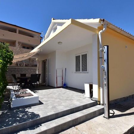 Holiday Home Branka - 80 M From Beach Vir Zewnętrze zdjęcie