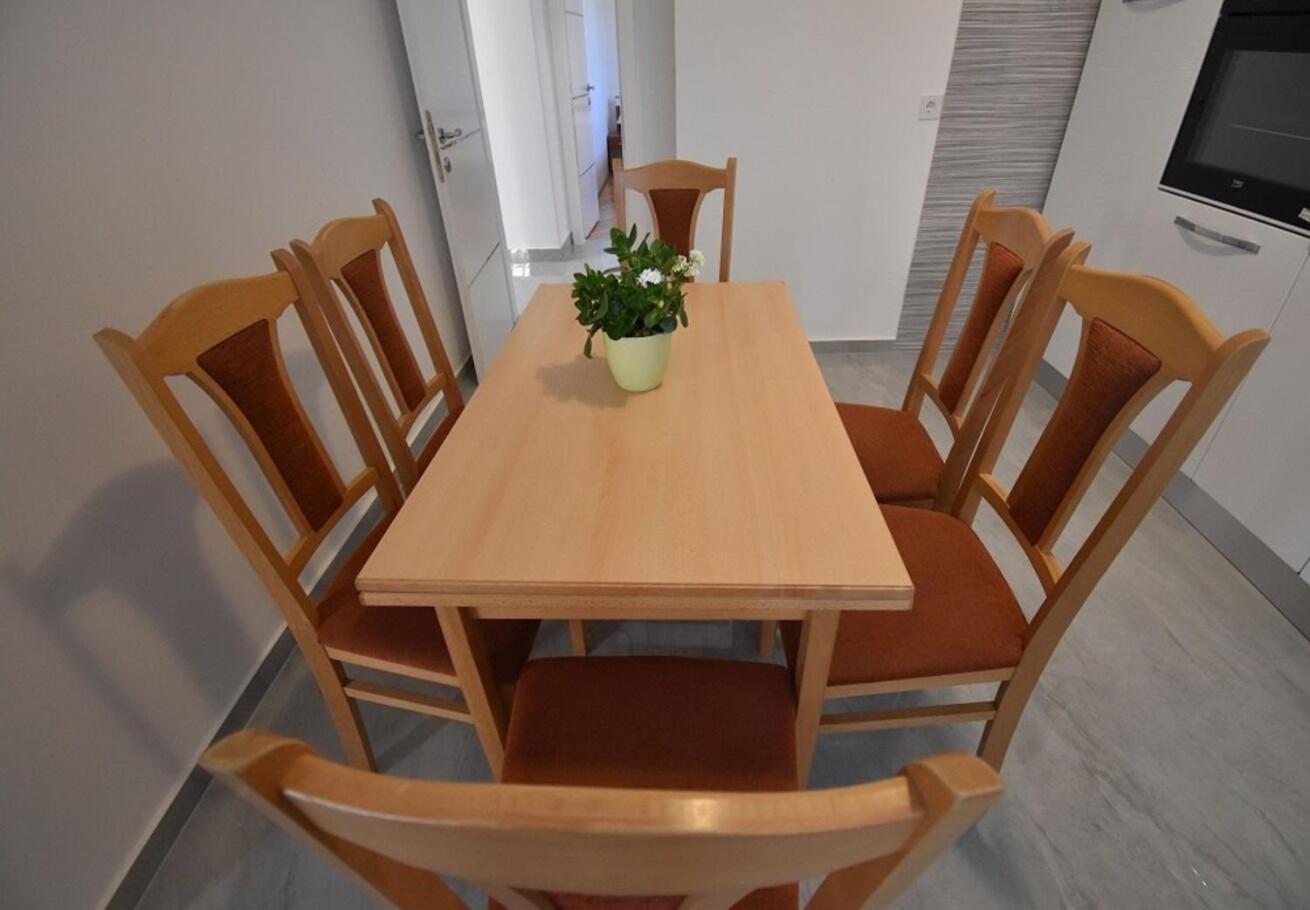 Holiday Home Branka - 80 M From Beach Vir Zewnętrze zdjęcie