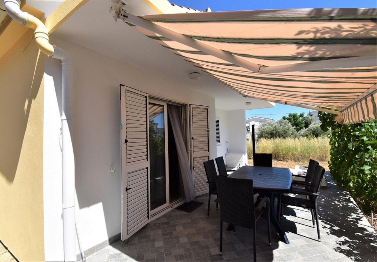 Holiday Home Branka - 80 M From Beach Vir Zewnętrze zdjęcie